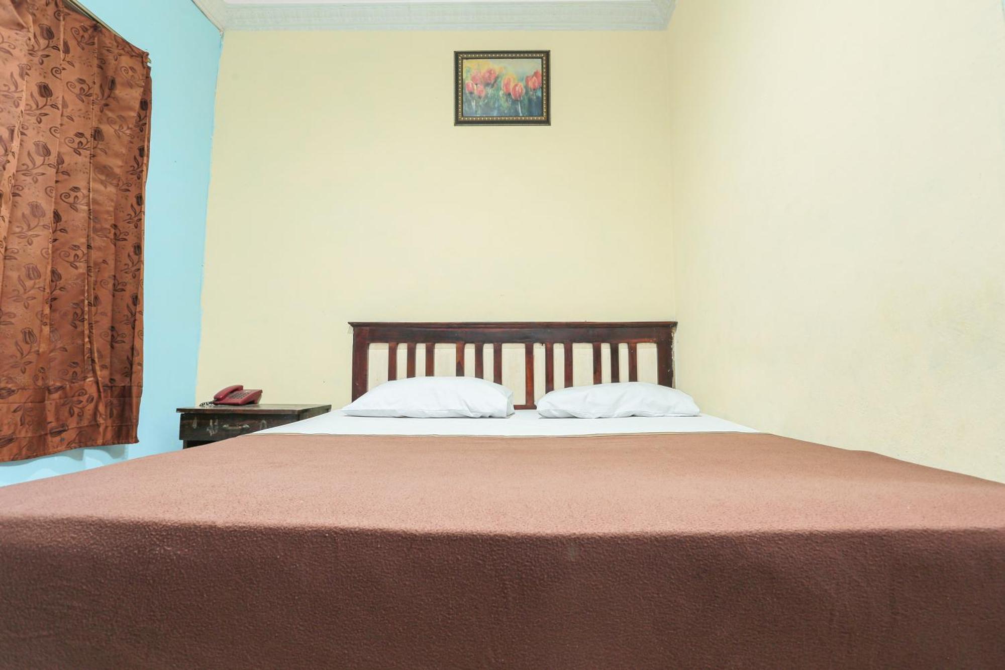 Oyo 93046 Hotel Fortuna Parepare Extérieur photo
