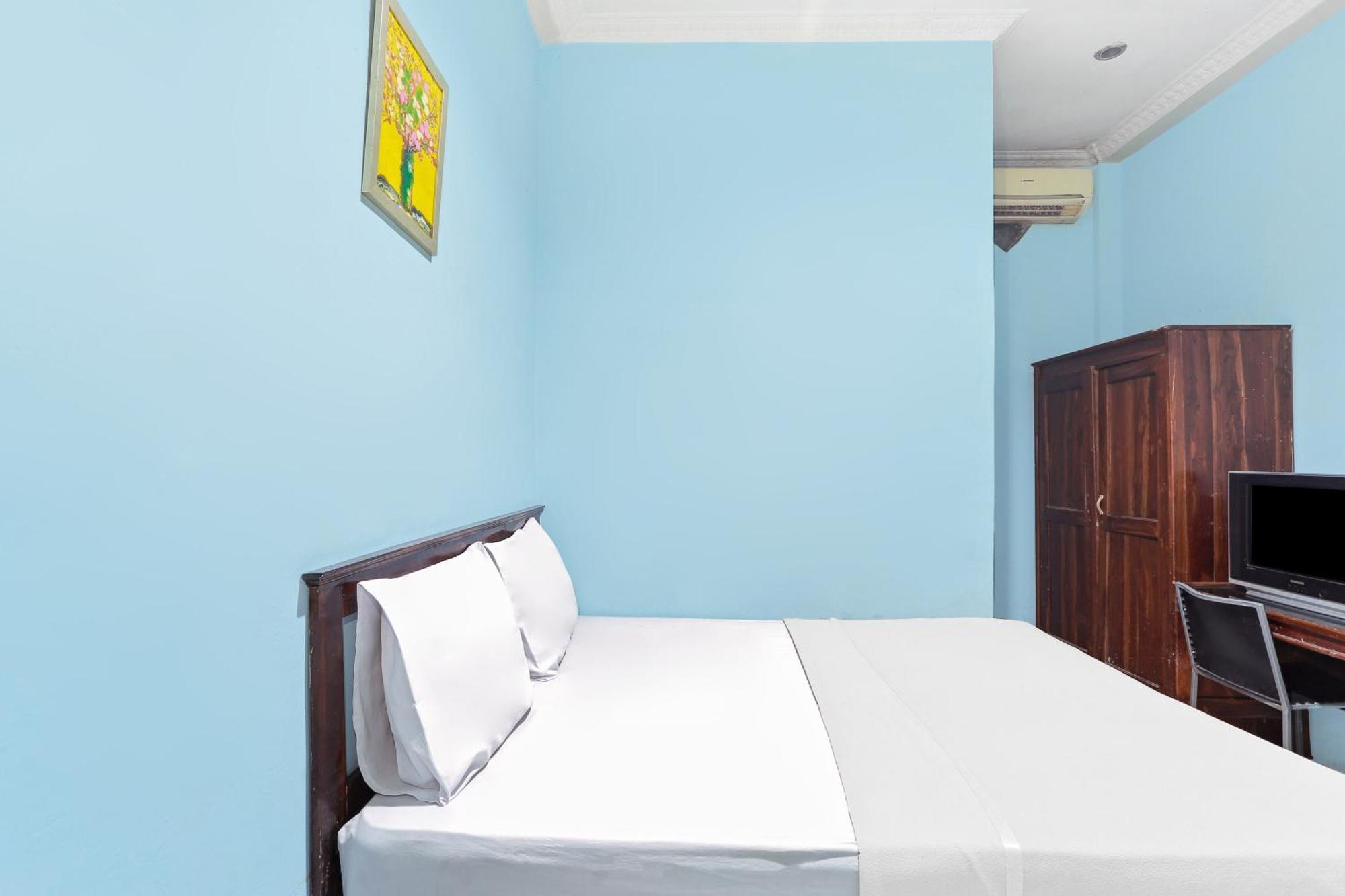 Oyo 93046 Hotel Fortuna Parepare Extérieur photo