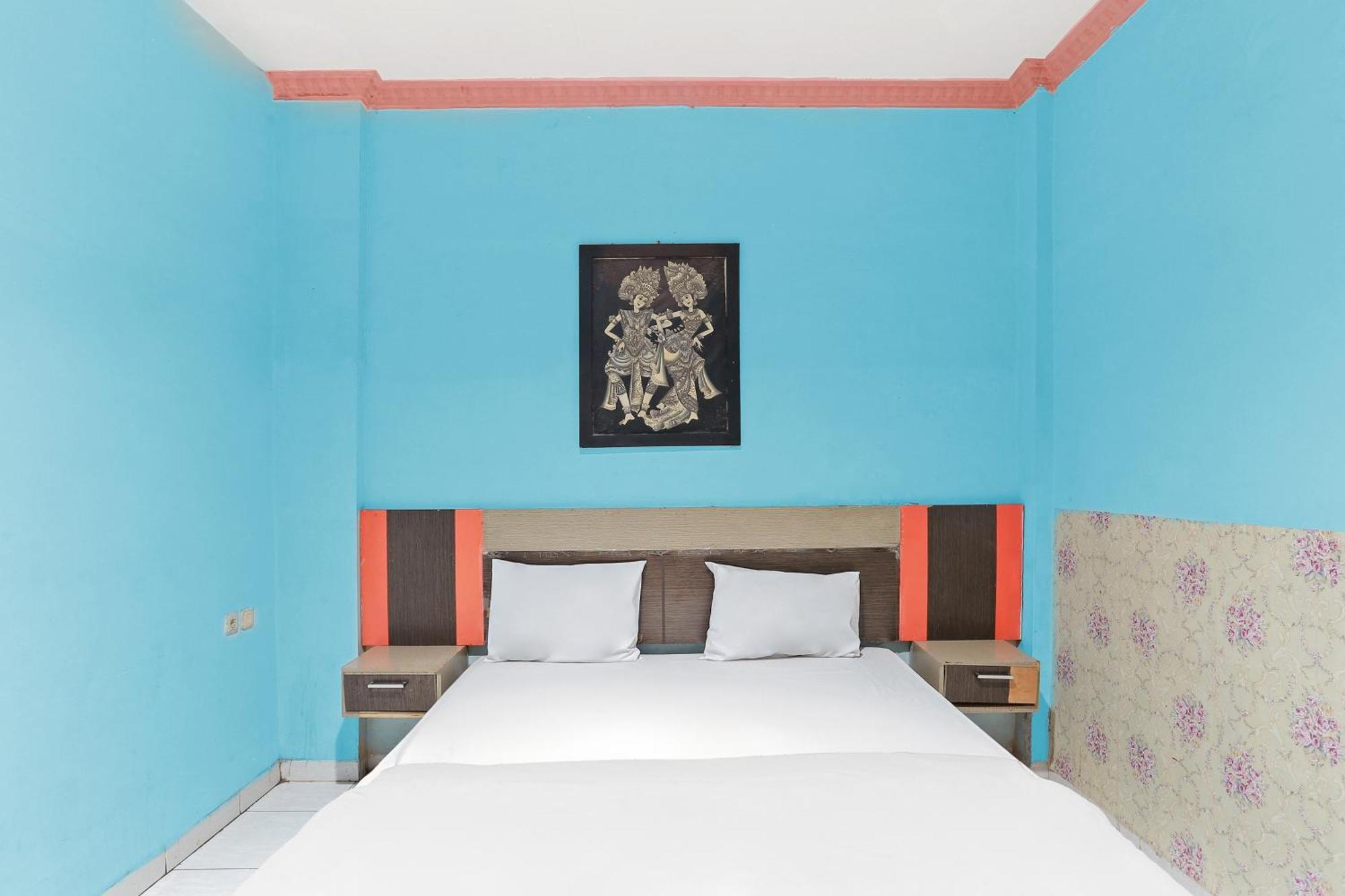 Oyo 93046 Hotel Fortuna Parepare Extérieur photo